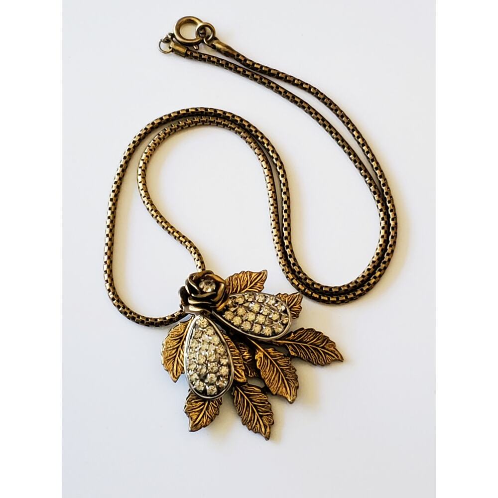 Vintage Floral Rhinestone Gold Tone Necklace